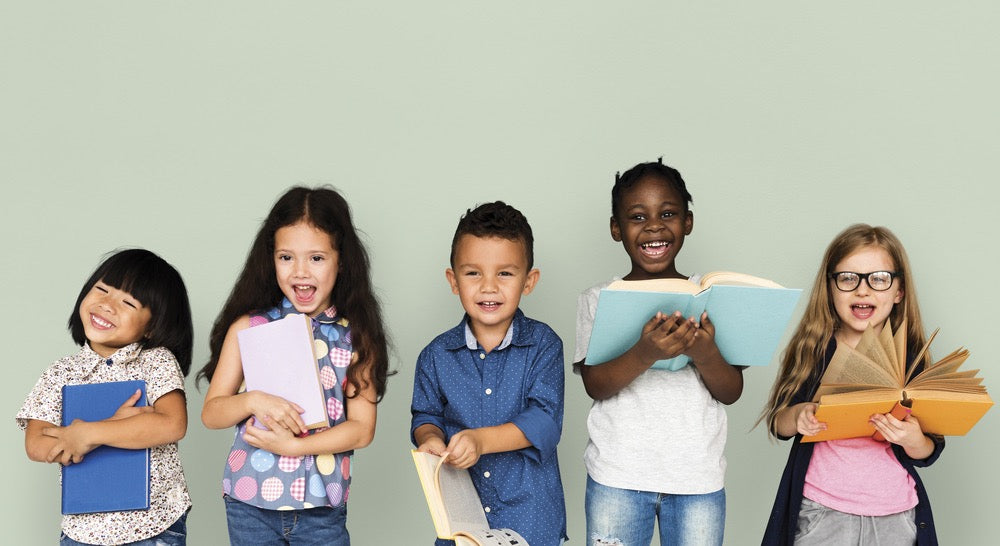 Improving kids’ reading – 7 easy ways you can help them enjoy books!