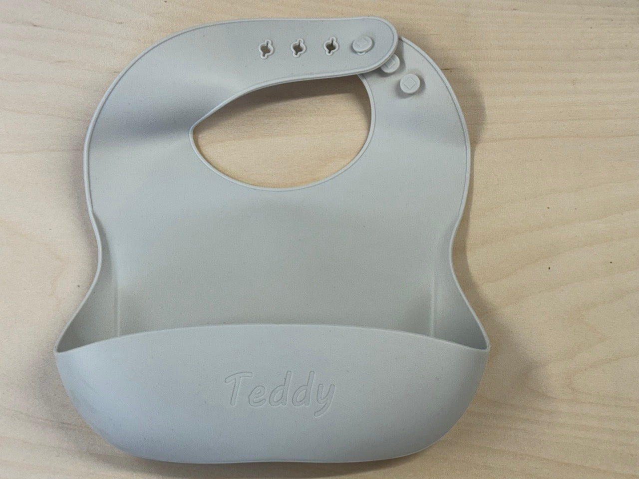 Clearance: Grey Wide Gape Bib (Teddy)